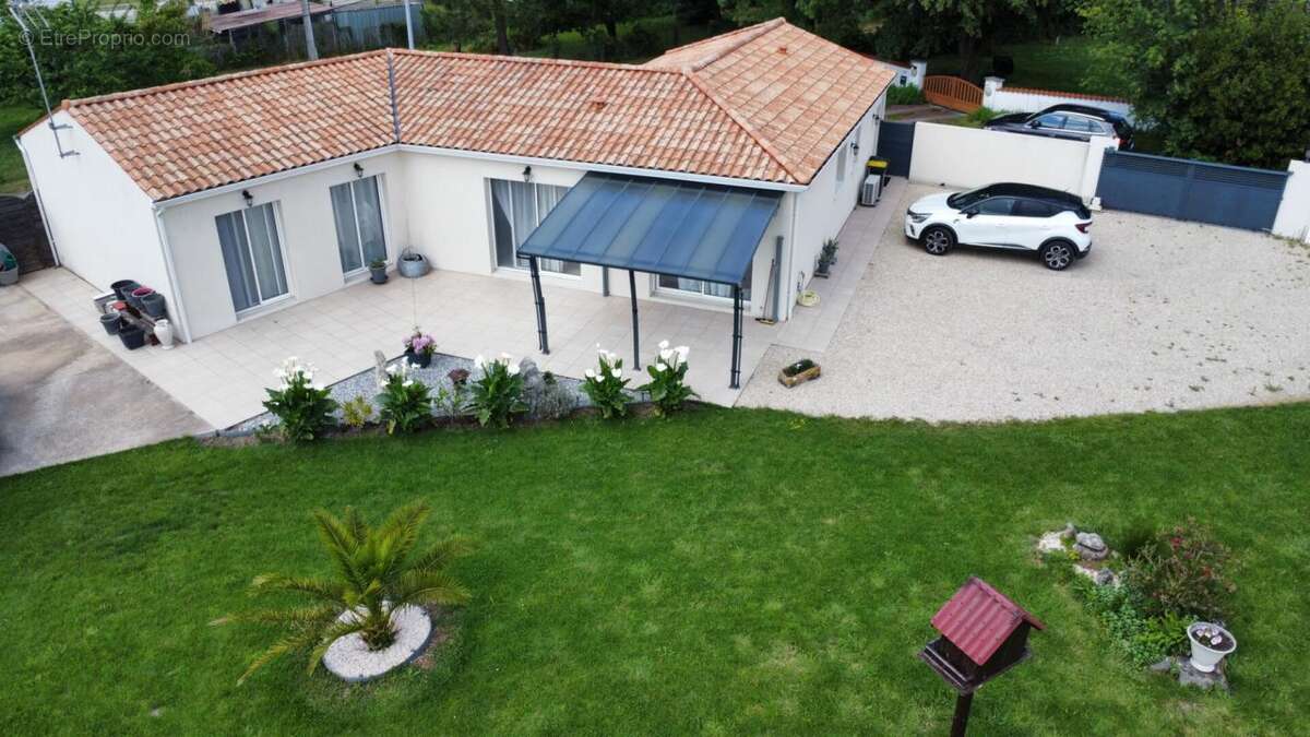 Maison à BREUILLET