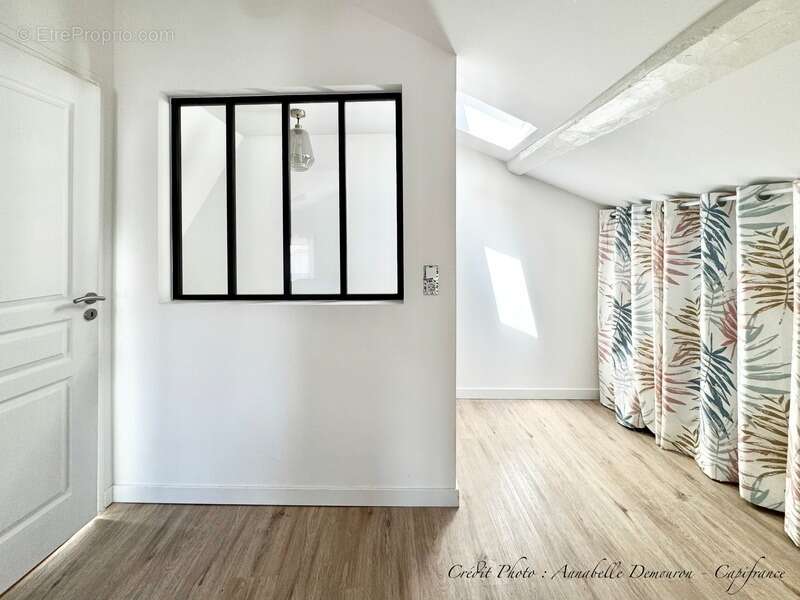 RIOM - EXCLUSIVITÉ – Maison de ville de caractère P6 entièrement rénovée avec jardin, abri et cave - photo 30