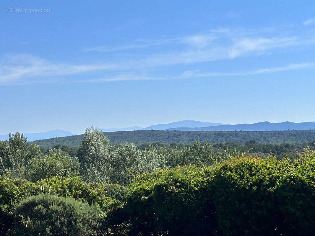 Maison à FOX-AMPHOUX