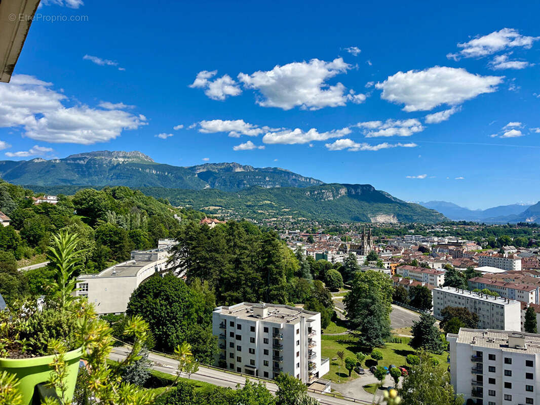 T4 + balcon dernier etage  - voiron - photo 3