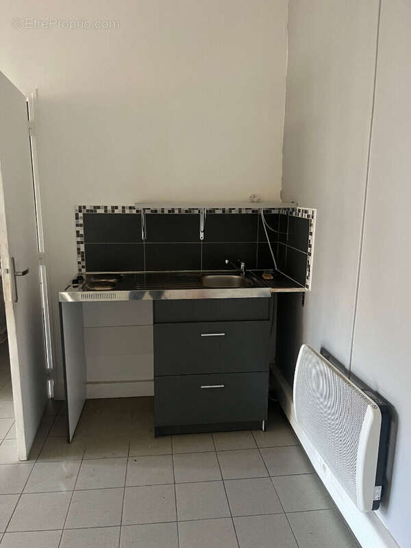 Commerce à PARIS-19E