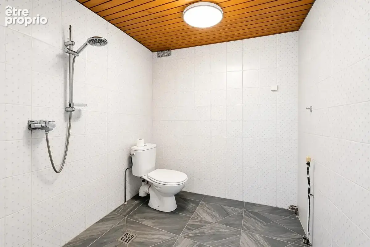 Maison de 9 pièces de 200 m² situé à Le Blanc-Mesnil - photo 19