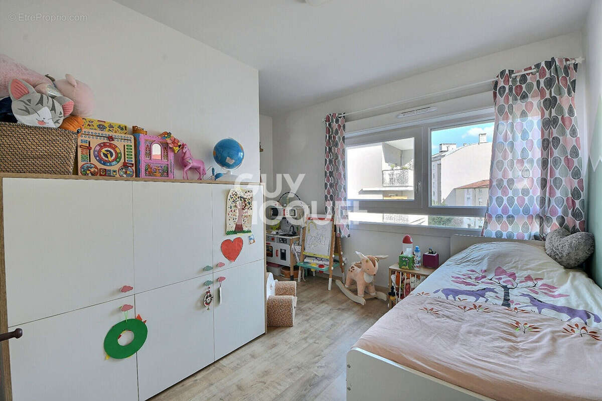 Appartement à VILLEURBANNE