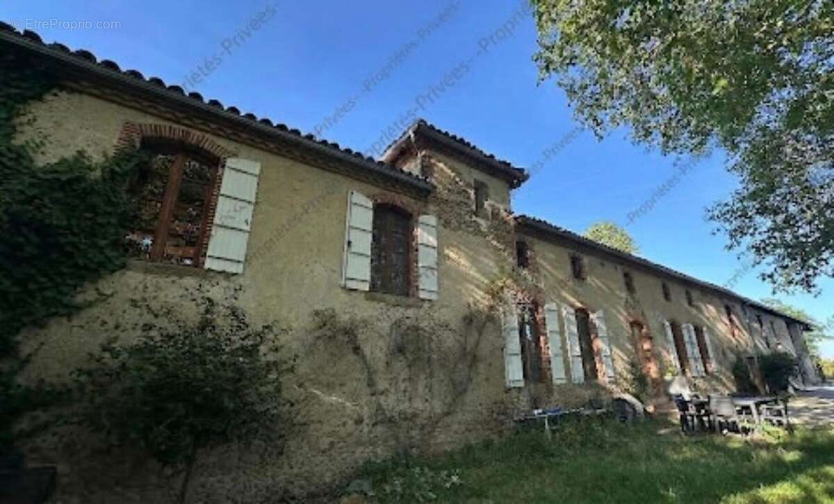 Maison Saint Amadou 11 pièce(s) 388 m2 - photo 12