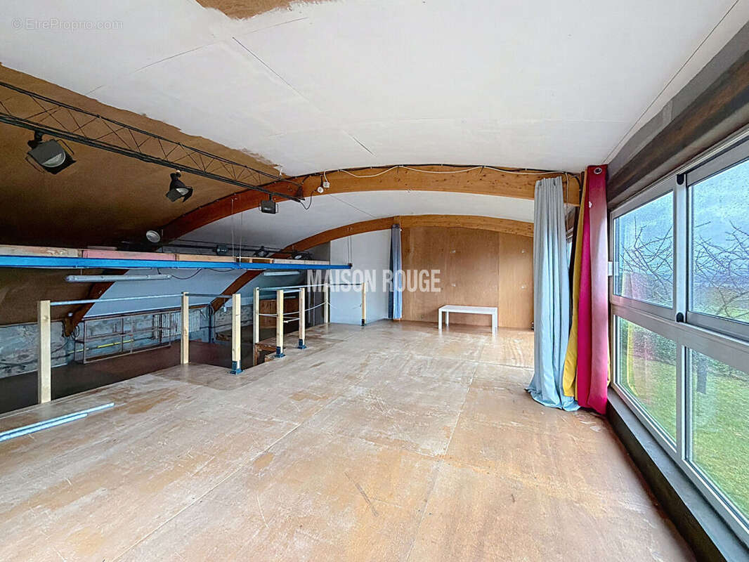 Maison atypique - Vie de plain-pied avec vue dégagée - Maison avec atelier  habitable - Langueux - photo 12
