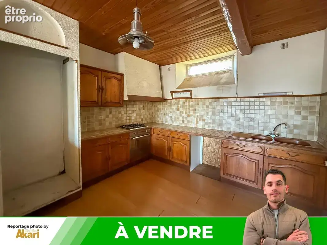 Appartement 6 pièces 406 m² à vendre à Savigne (86400) - photo 5