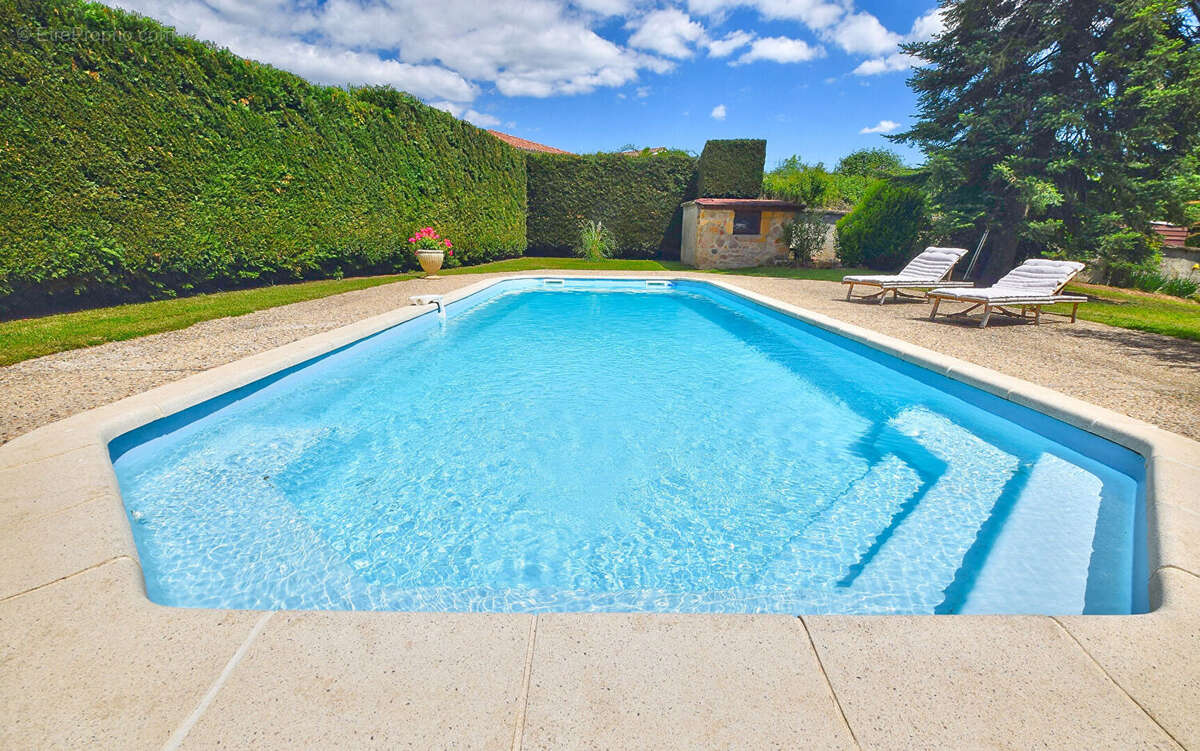 Maison à BULLY