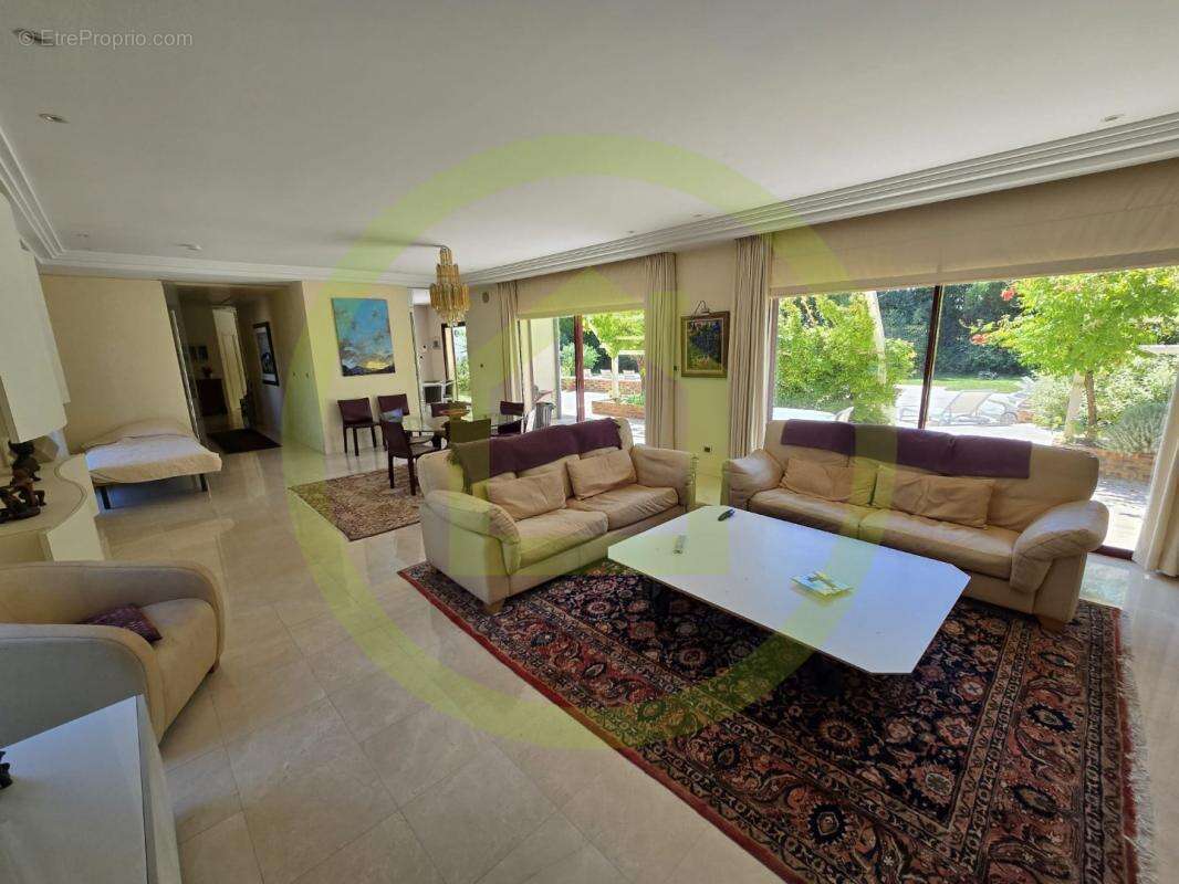 Maison à SAINT-DENIS-EN-VAL