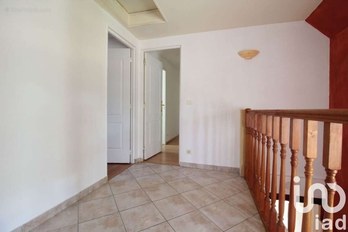 Photo 9 - Maison à SAINT-MESMES