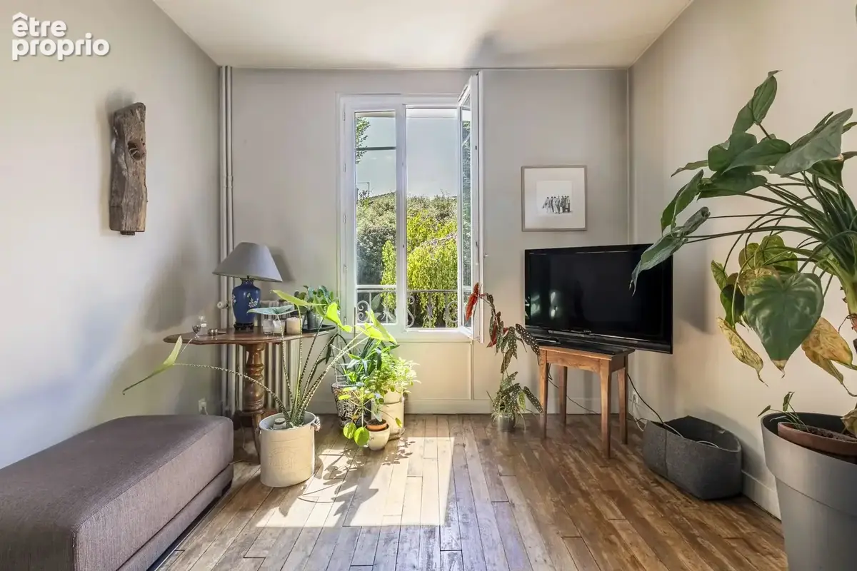 CHAVILLE -  Parc FOURCHON - Belle Meulière sur Terrain 494m² - photo 8