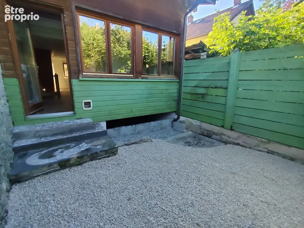 Maison 100 m² avec terrasse à Bassy - photo 1