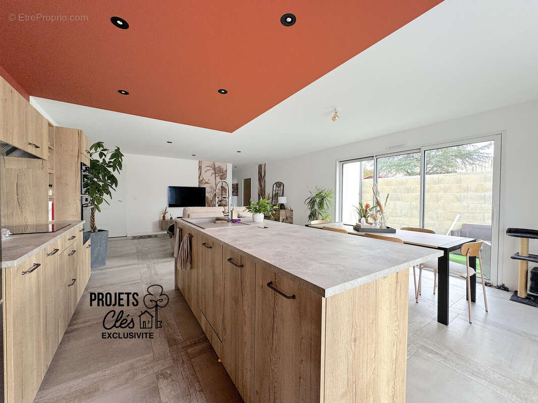 Maison à LANDERONDE