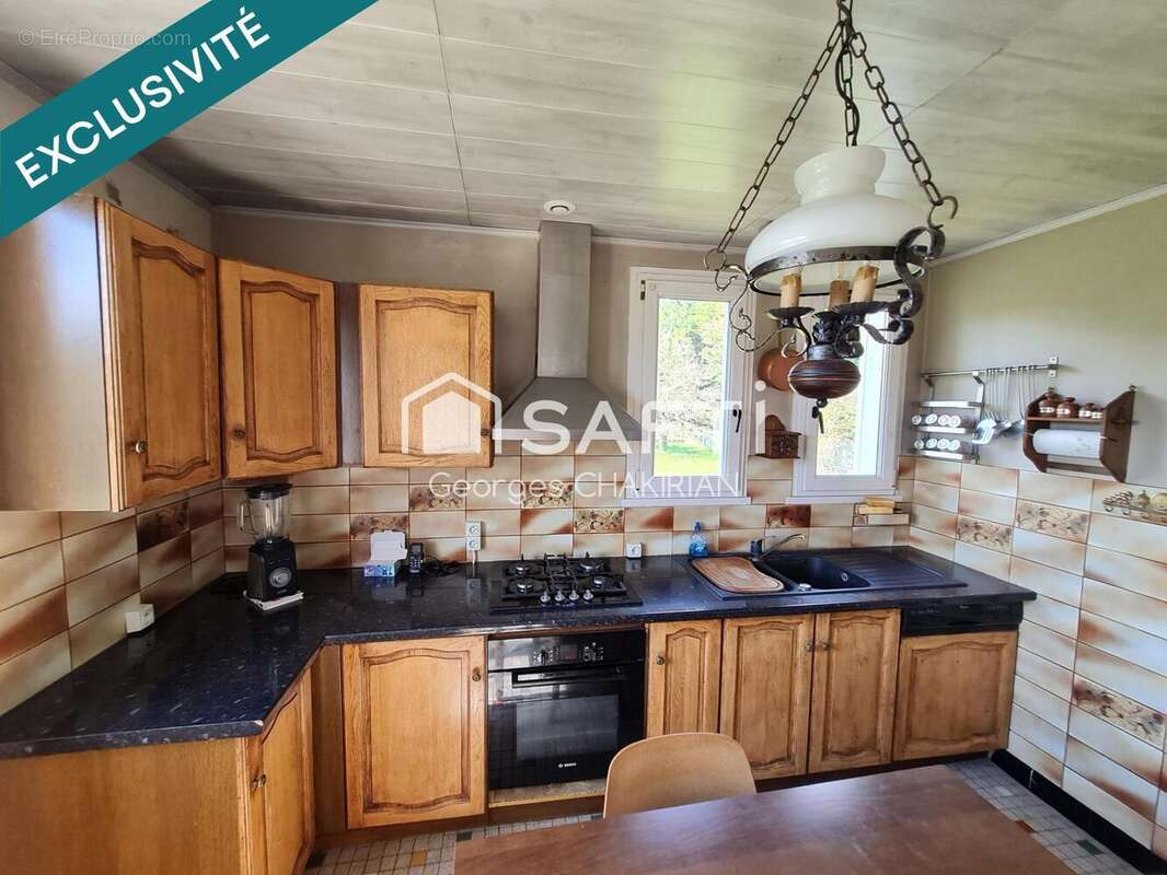 Photo 8 - Maison à DECINES-CHARPIEU