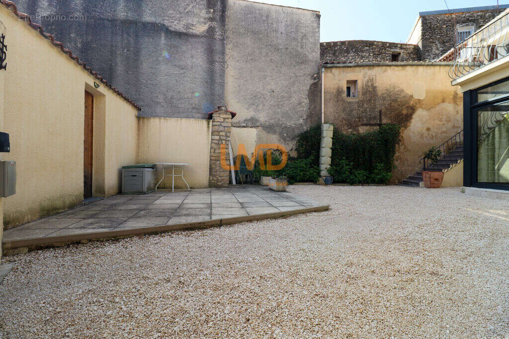 Maison à BERNIS
