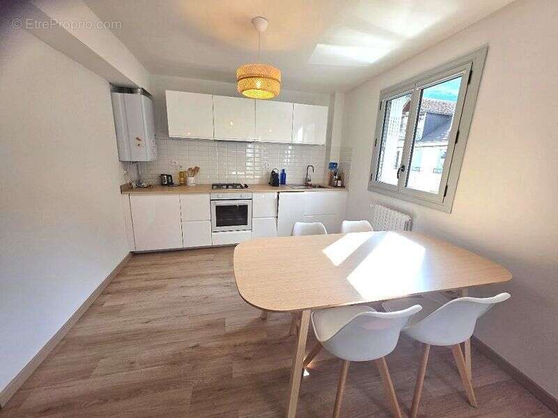 Appartement à BAGNERES-DE-LUCHON