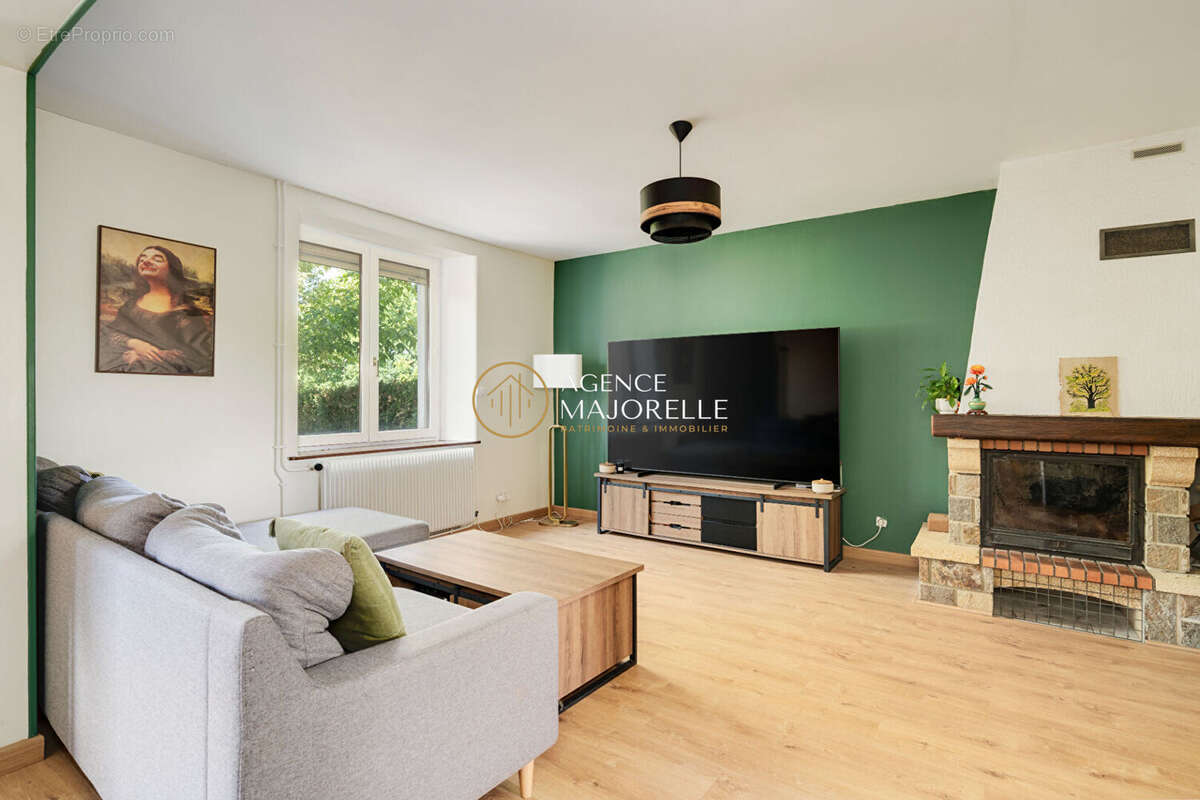 Maison familiale 175 m² , 4 chambres,dressing, Jardin sans vis-à-vis ,Proche Nancy - photo 5
