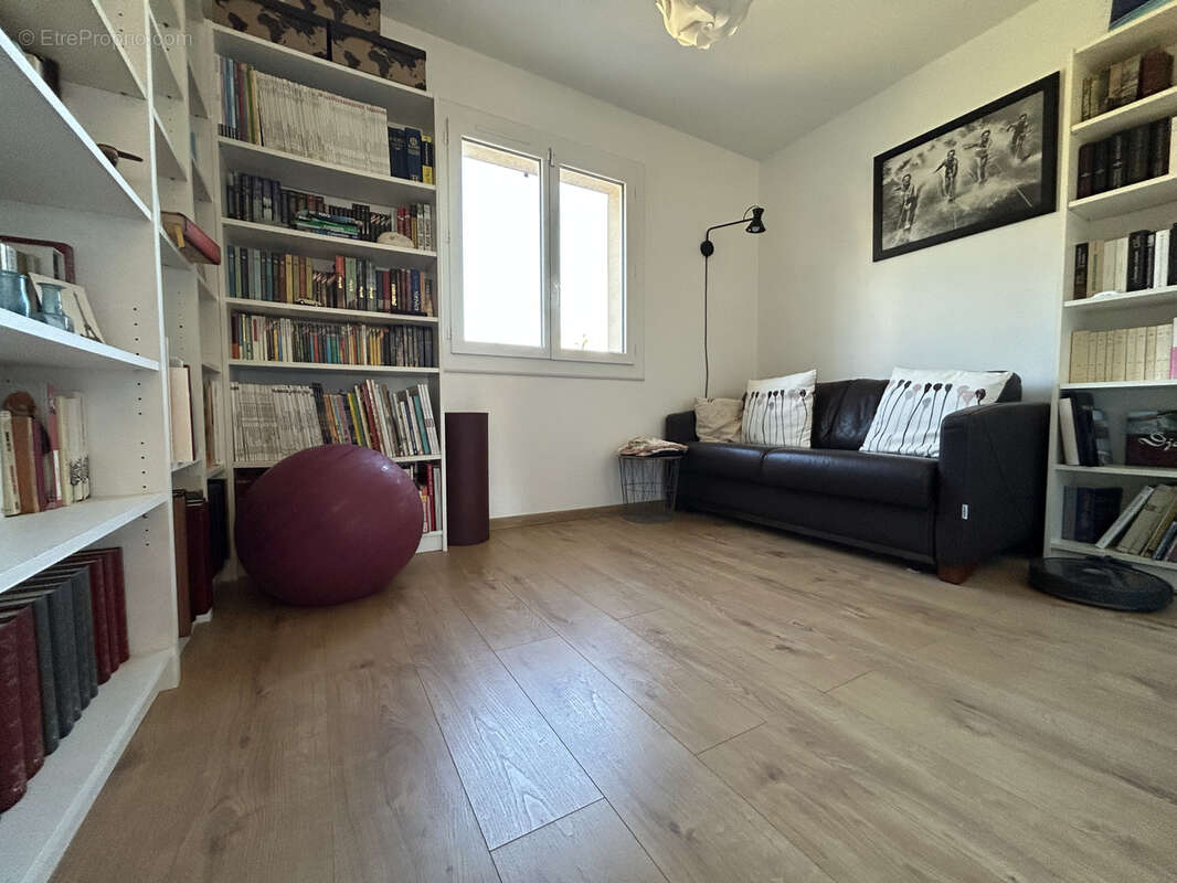 Maison à LEZIGNAN-CORBIERES