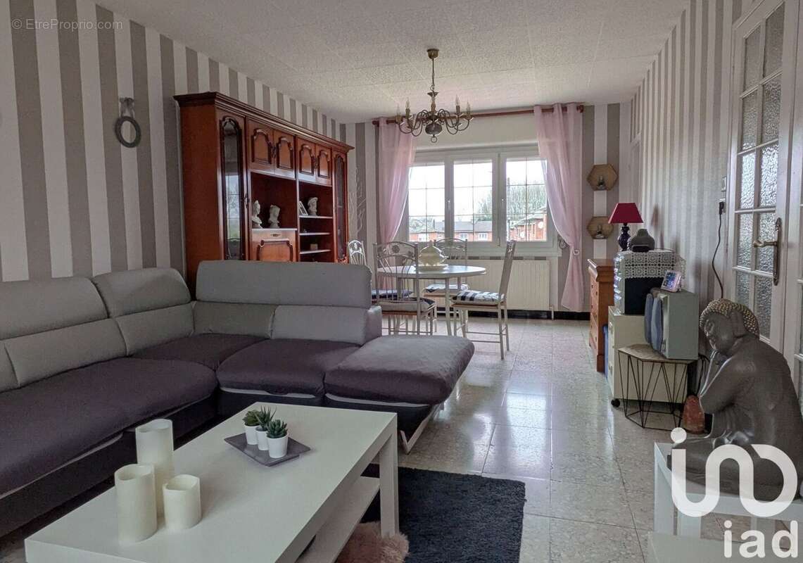 Photo 2 - Maison à ESCAUDOEUVRES