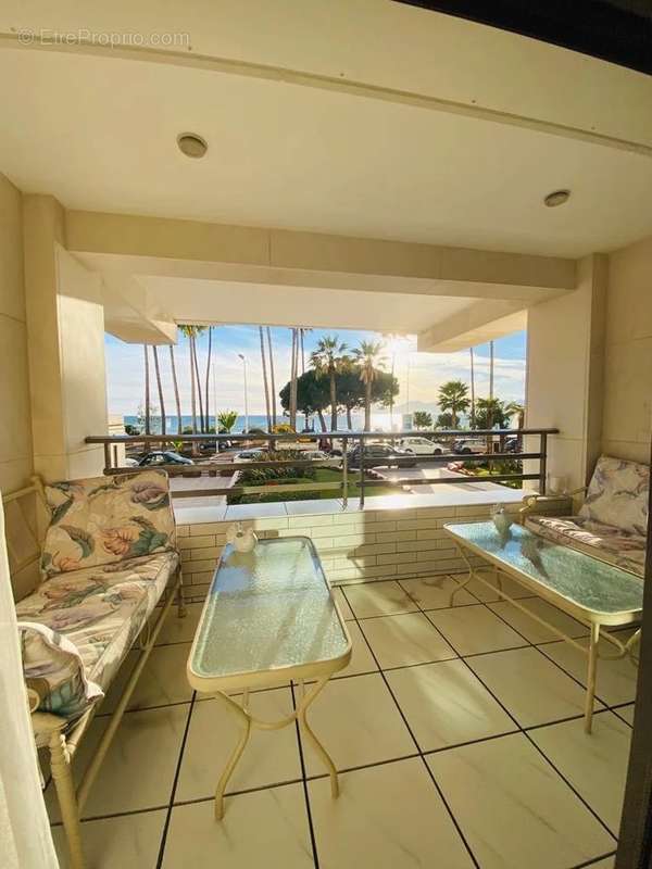 Appartement à CANNES