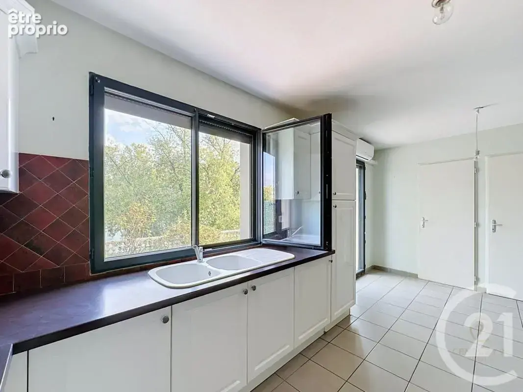 Maison 4 pièces 110 m² à vendre à Givors (69700) - photo 9