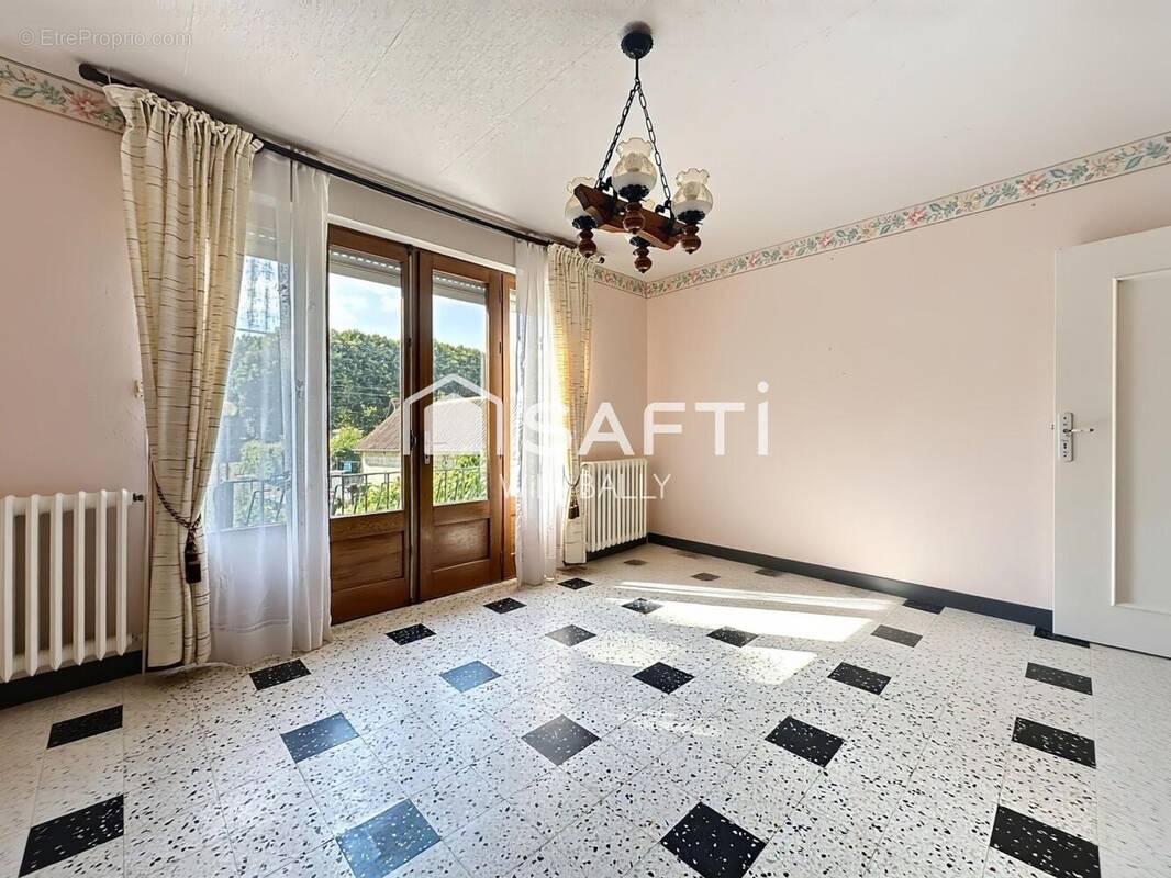 Photo 1 - Maison à MONTREUIL