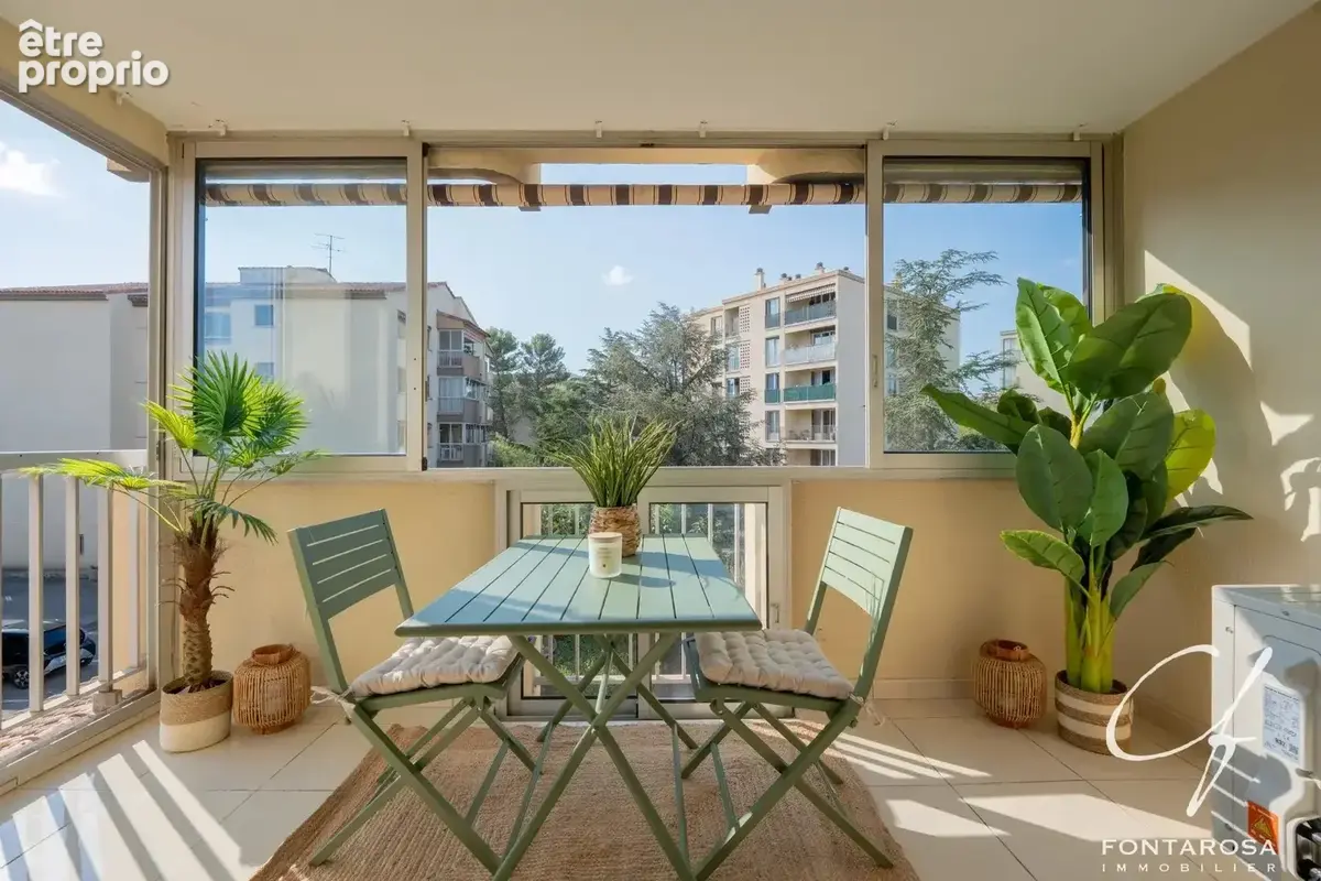 Fréjus - La Madeleine. 3 pièces 65 m² rénové – plein Sud. - photo 5