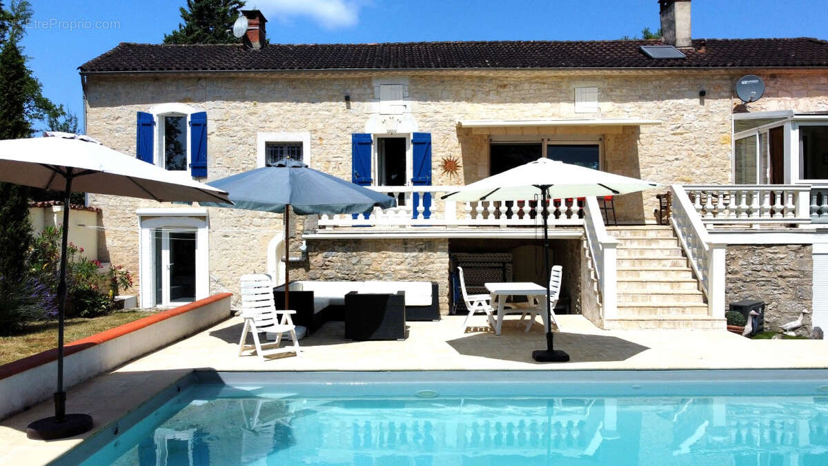Maison à CAHORS