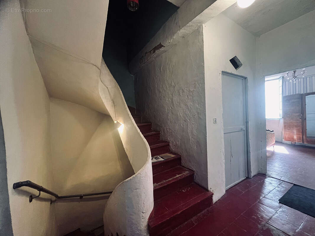 Maison à CASCASTEL-DES-CORBIERES