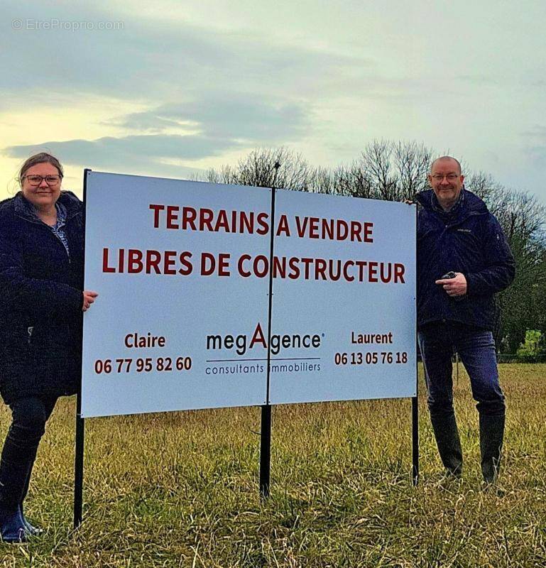 Terrain à NEUFCHATEL-EN-BRAY