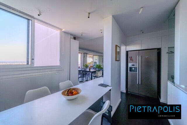 Appartement 115 m² à Sainte-Foy-Les-Lyon  - photo 8