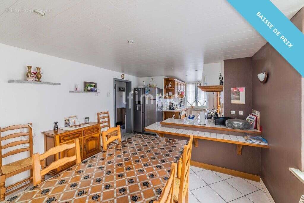 Maison à MORHANGE