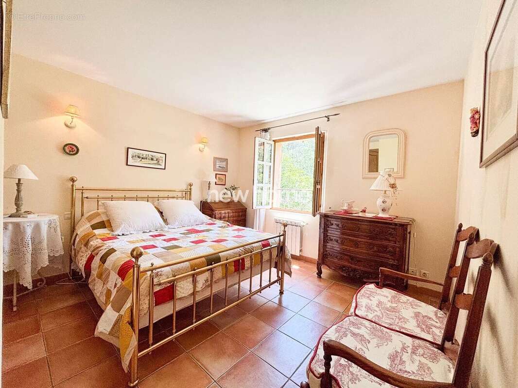 Maison à LORGUES