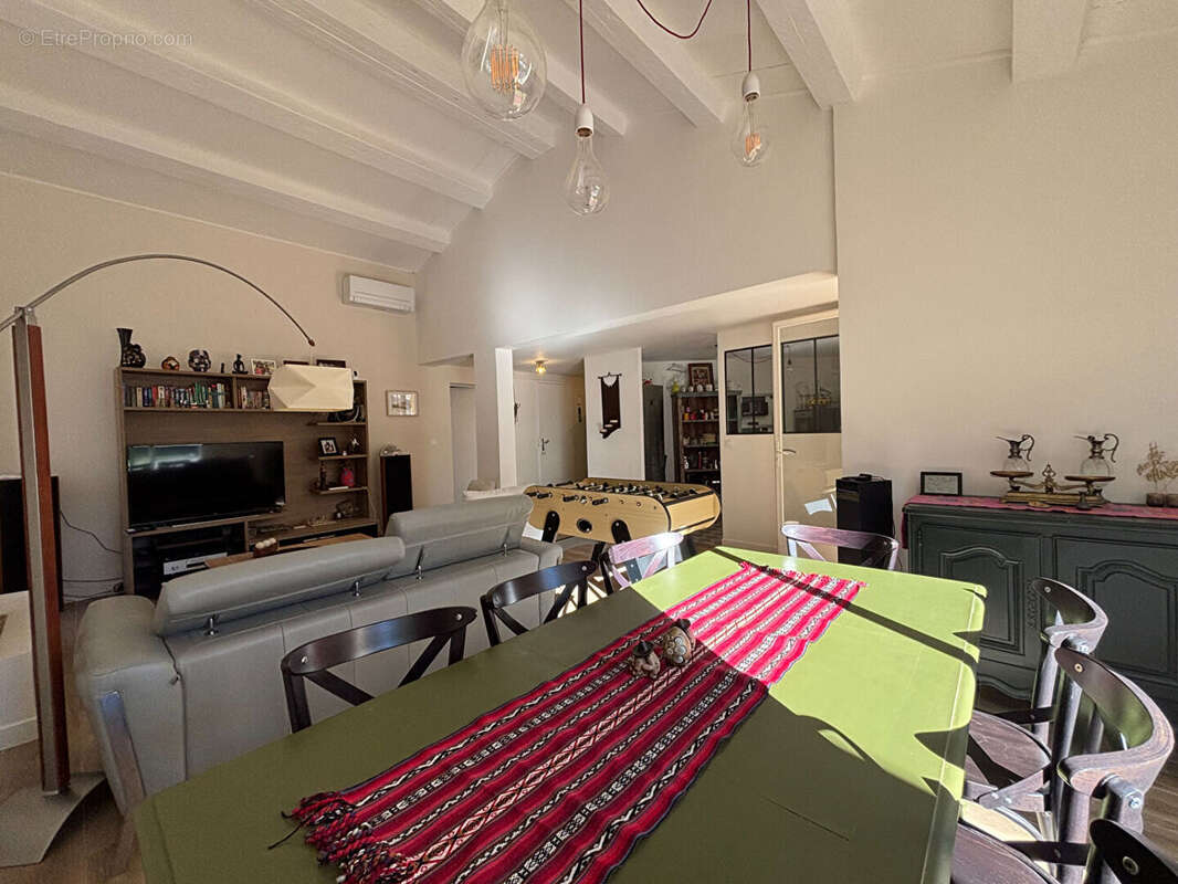 Maison à ROUSSILLON