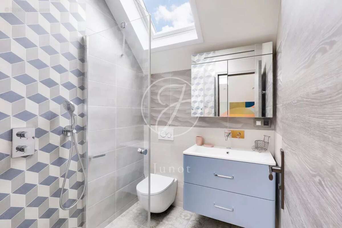 Maison à LE VESINET