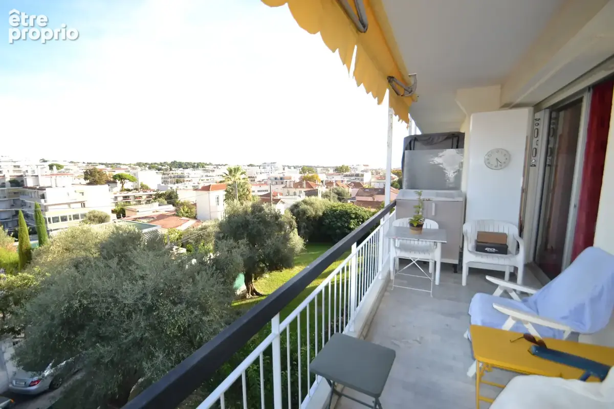 Juan les pins exclusivite 2 pieces cave parking en viager occupe 2 personnes - photo 1