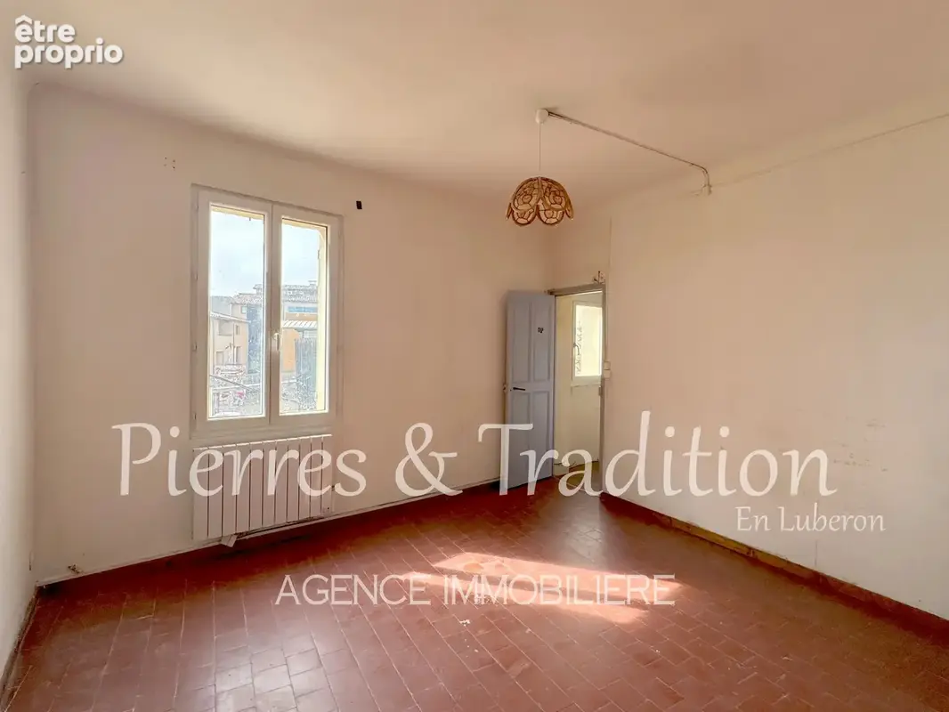 Immeuble de ville avec potentiel locatif au cœur d'Apt - photo 3