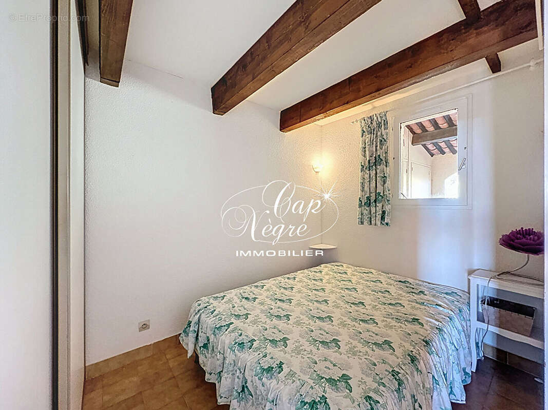 Appartement à LES ISSAMBRES