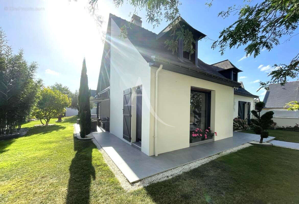 Maison à SAINT-SYLVAIN-D&#039;ANJOU