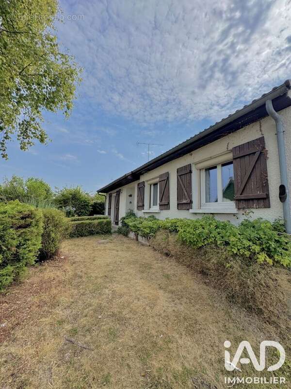Maison 81 m² à Marigny-Le-Chatel  - photo 3