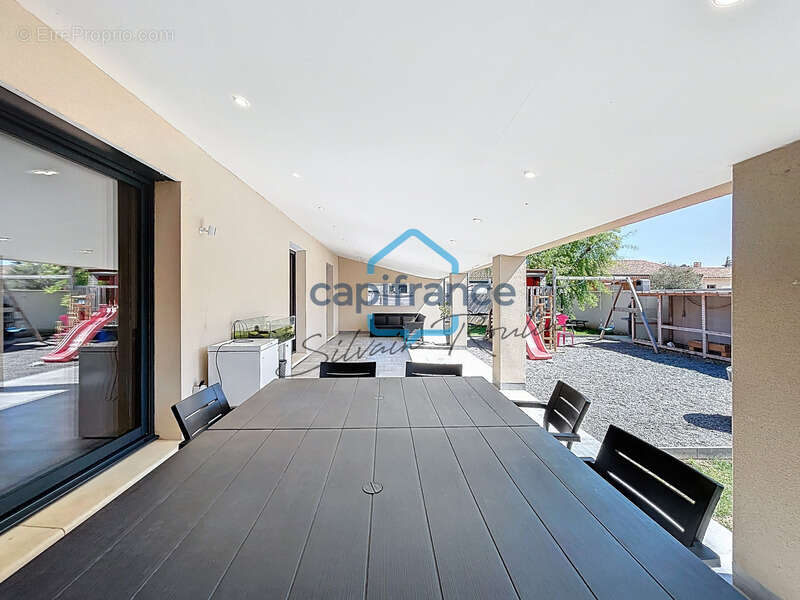 Maison à PIERRELATTE