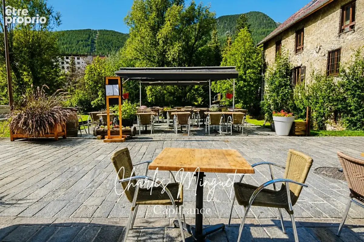 Restaurant / bar licence iv – emplacement n°1 – serre chevalier - photo 2
