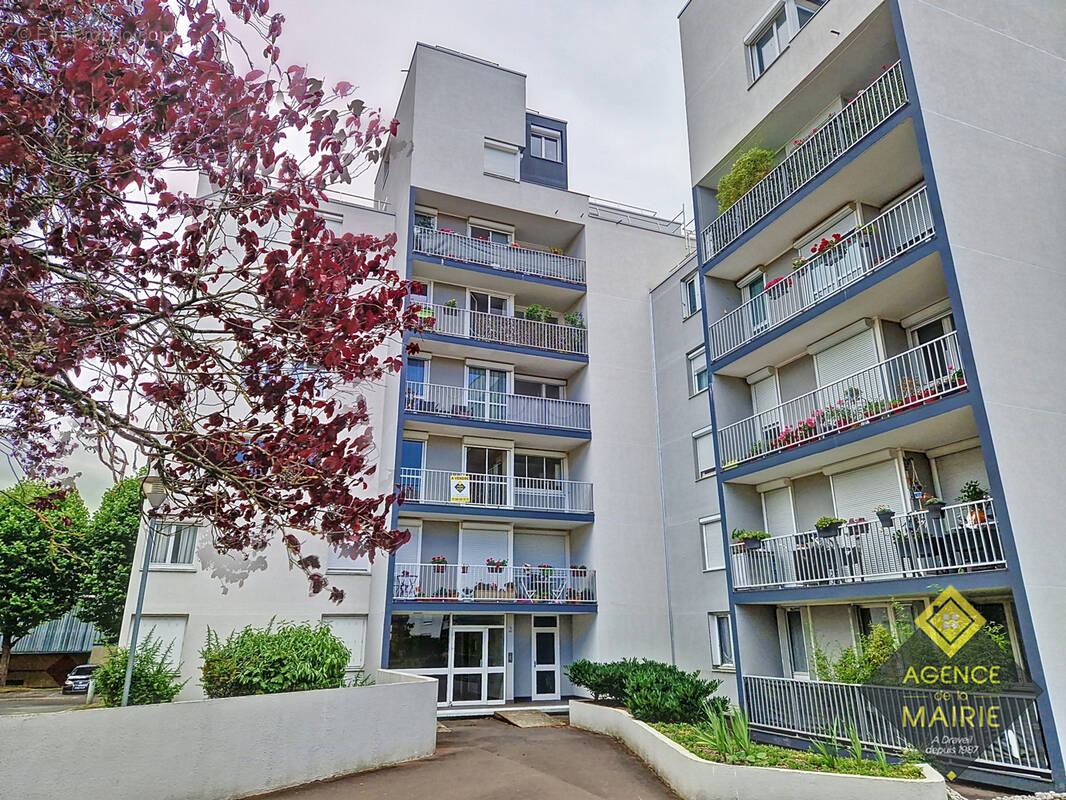 Appartement à QUINCY-SOUS-SENART