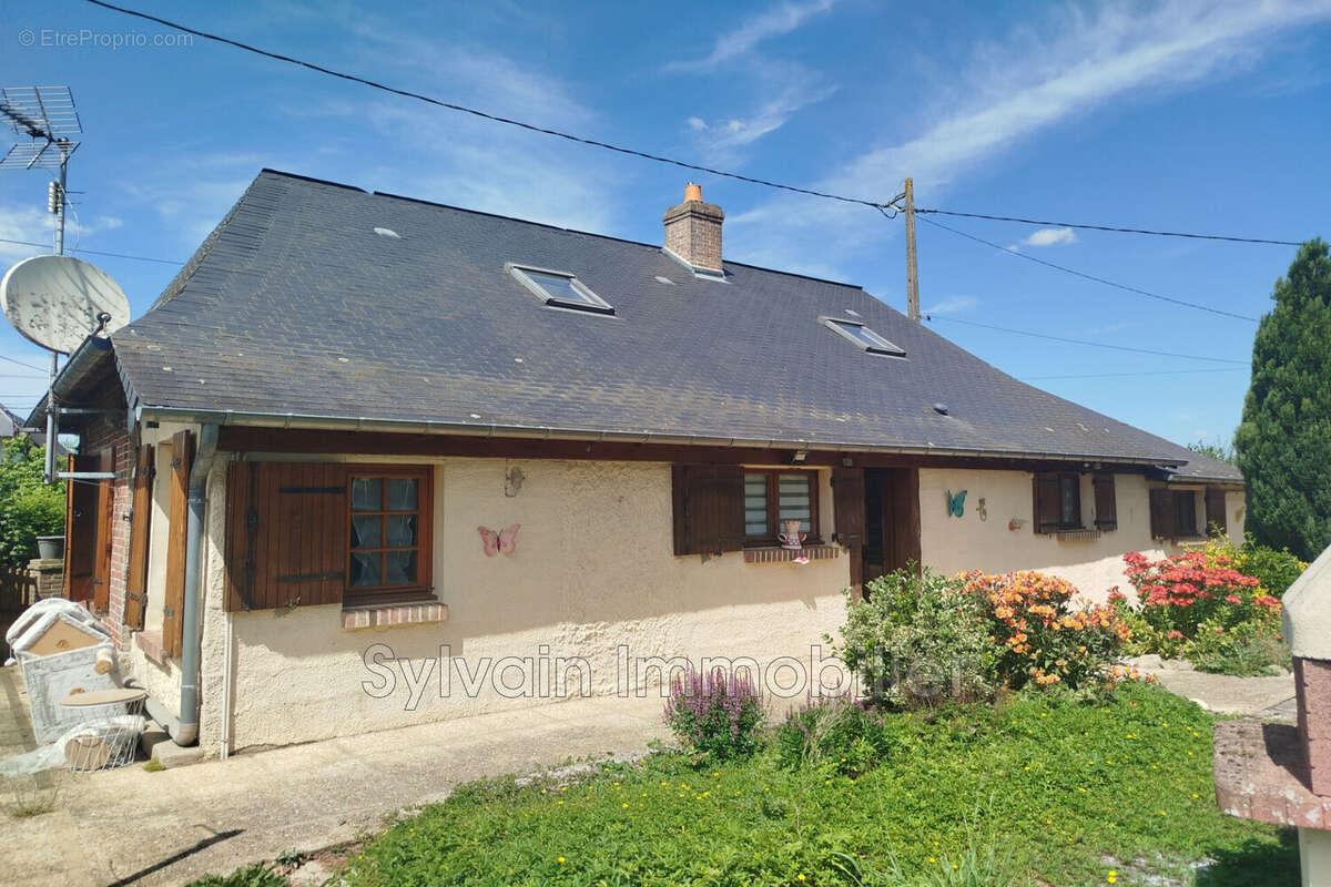 Maison à NEUFCHATEL-EN-BRAY