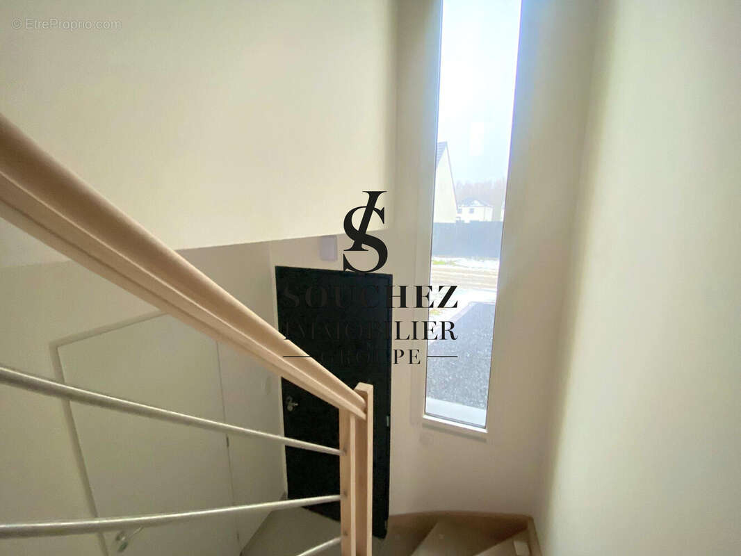 Maison à EVIN-MALMAISON