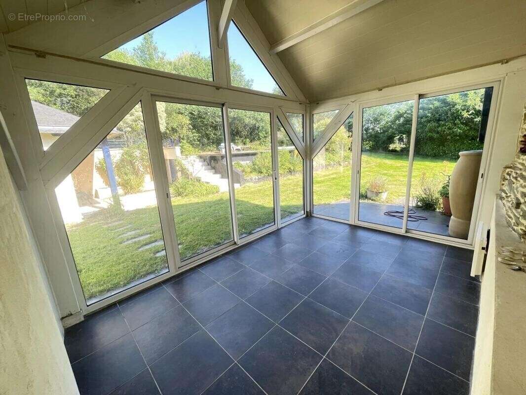 Maison à SERENT