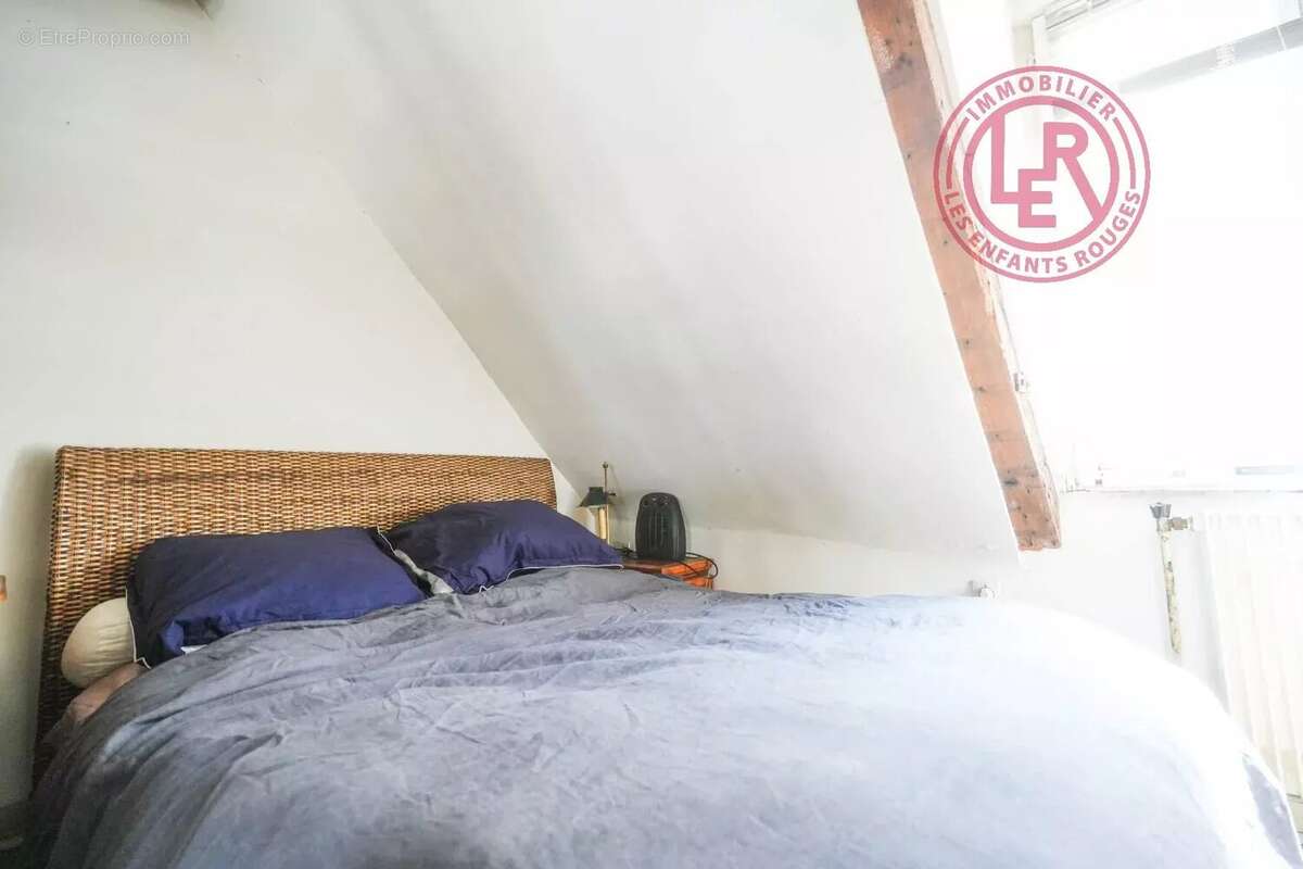 Appartement à PARIS-6E
