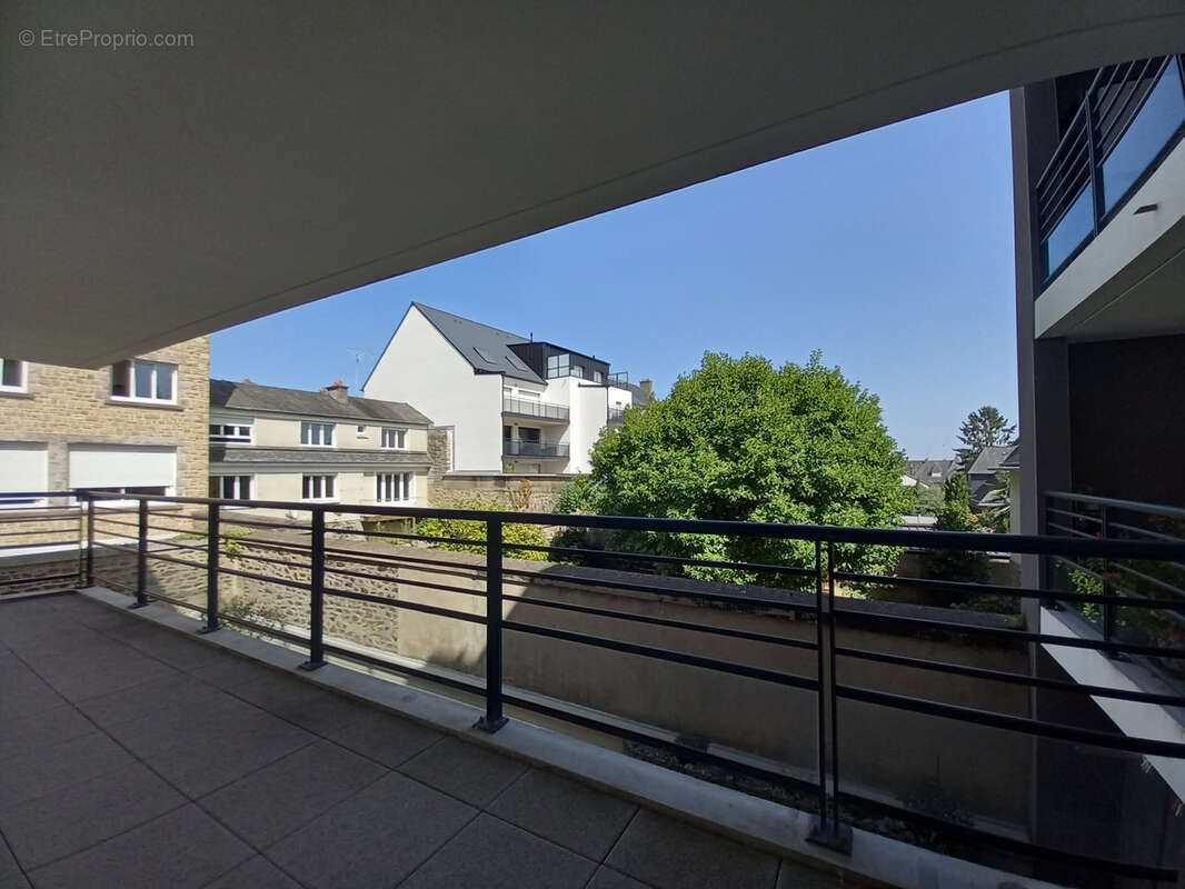 Appartement à FOUGERES