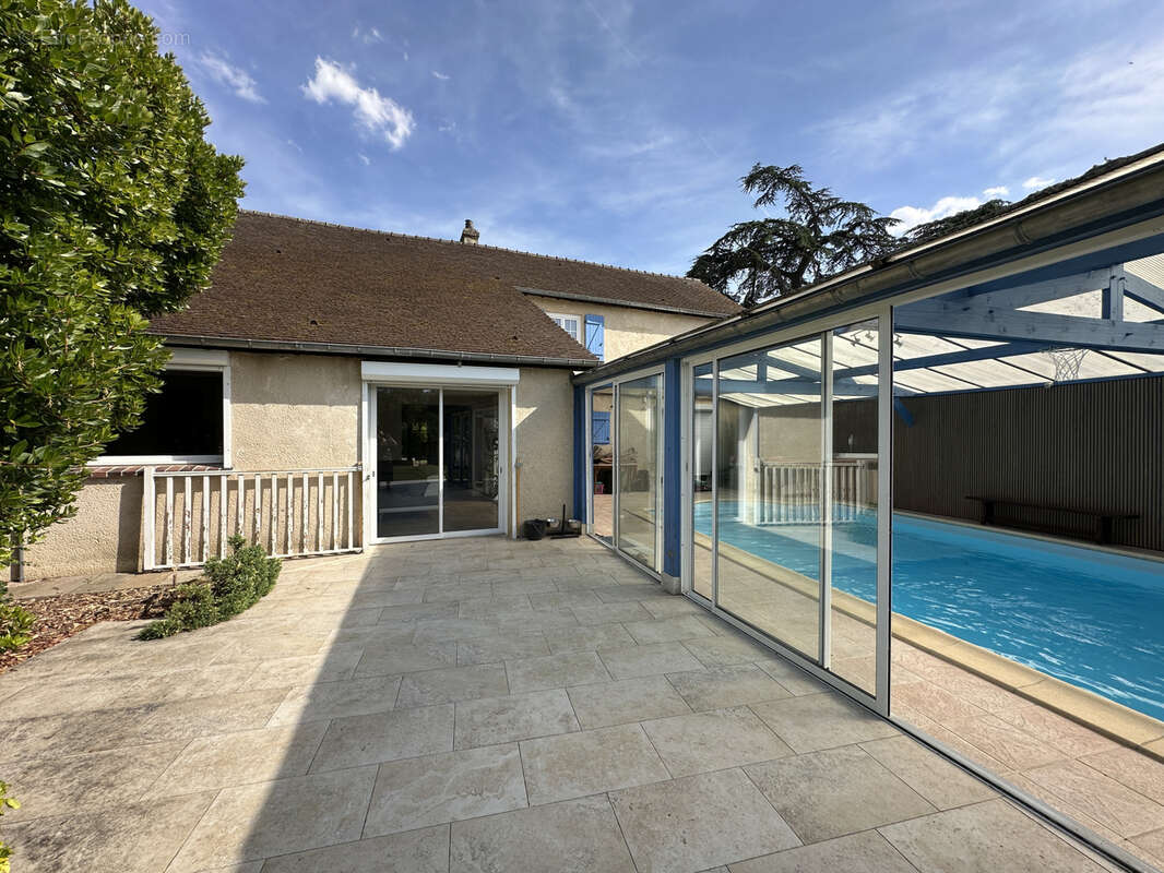Charmante maison ancienne et familiale avec piscine couverte à 10 mn de Beuil (gare direction St Lazare) - photo 15