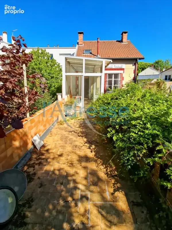 SURESNES le calme parfait Maison bien exposée - photo 3