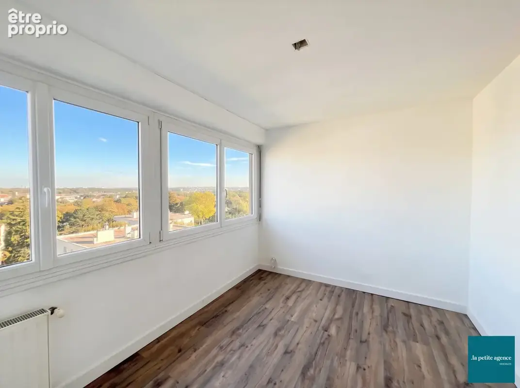 Appartement 3 pièces 55 m² à vendre à Herouville-Saint-Clair (14200) - photo 3